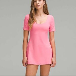 Lululemon Align Short-Sleeve Dress
Sakura Pink Size 8